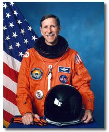 Richard Covey (NASA Photo S90-45098)